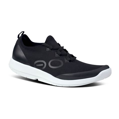 oofos sport shoes